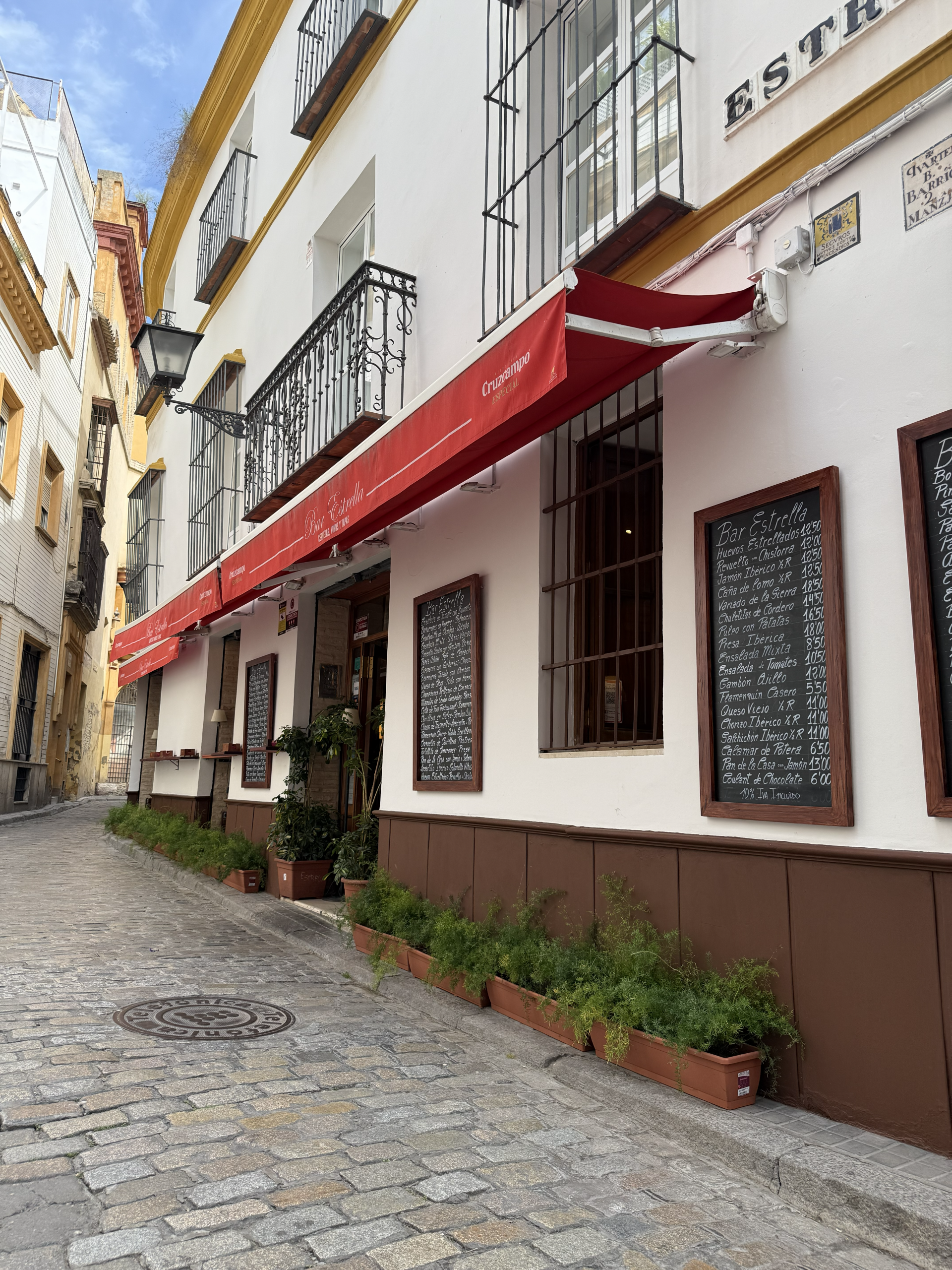 El Estrella reabre sus puertas para seguir haciendo historia en Sevilla 1 IMG 1700 1 scaled